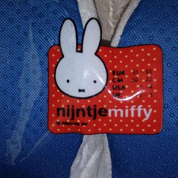 Slippers - Picture 3 of 3